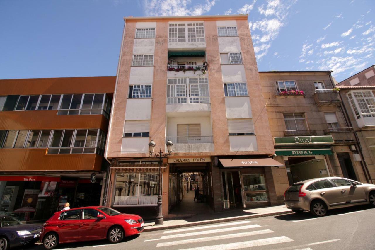 Albergue Lalin Centro Luaran gambar