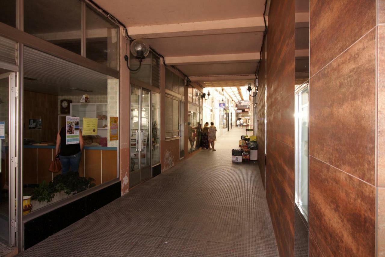 Albergue Lalin Centro Luaran gambar
